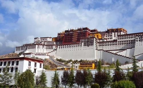 西藏自駕游旅行需要注意什么 最佳路線分享