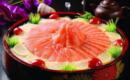 生食三文魚標(biāo)準(zhǔn)是什么 麗江有三文魚多少錢一斤