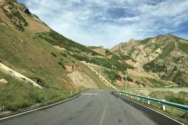 自駕獨庫公路危險嗎 自駕獨庫公路住宿方便嗎