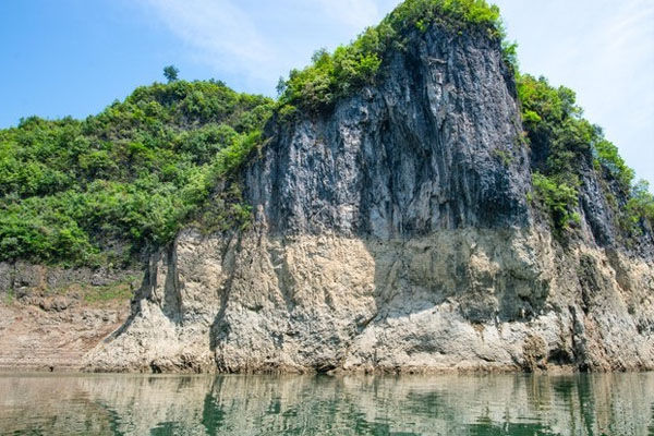 銅仁天生橋景區(qū)介紹