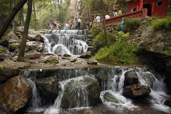 大同靈丘桃花山介紹