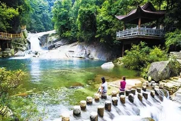 融水元寶山龍女溝景區(qū)