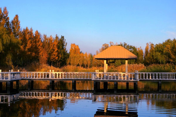 恩格貝生態(tài)旅游區(qū)