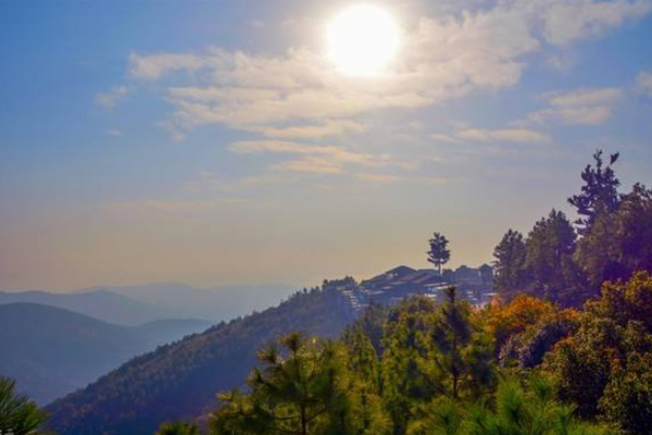 太湖西山國家森林公園縹緲峰景區(qū)