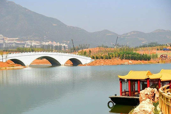 鞍山龍泉湖風景區(qū)