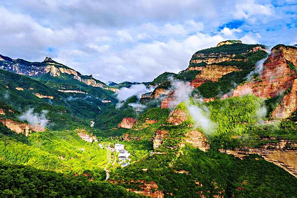 蓮花巖生態(tài)莊園