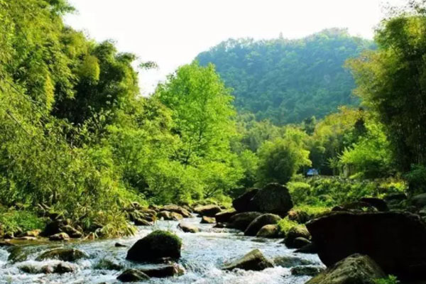 德陽(yáng)周邊一日游景點(diǎn)自駕游-避暑景點(diǎn)推薦